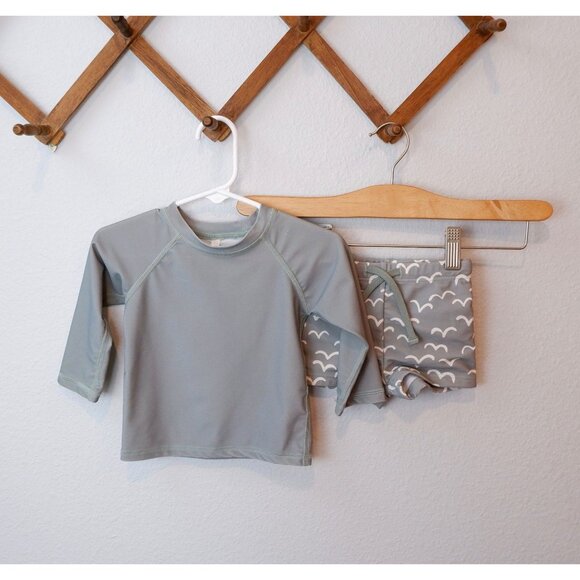 Rylee + Cru Kids Wave Pattern Rashguard Swimsuit, size 6-12 months - Picture 11 of 11